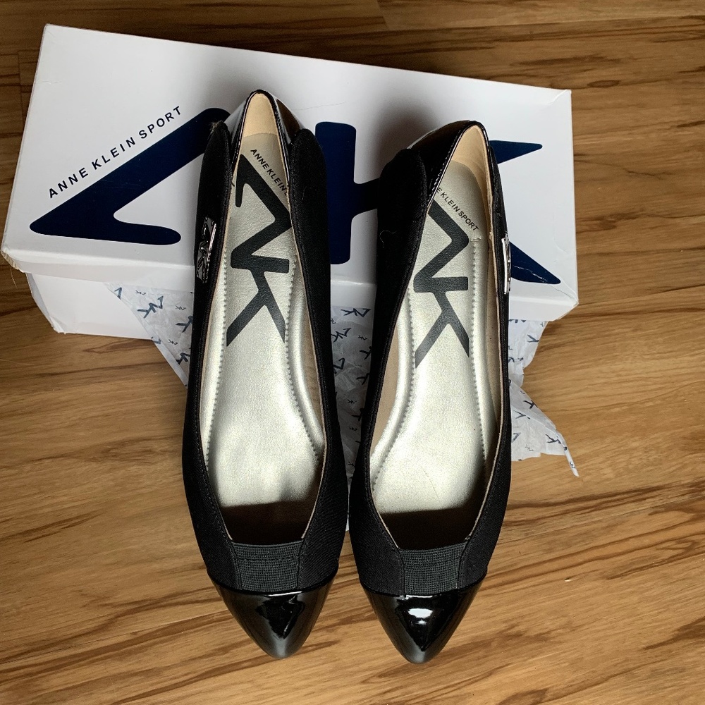 Anne Klein Sport Black Flats - 8.5M